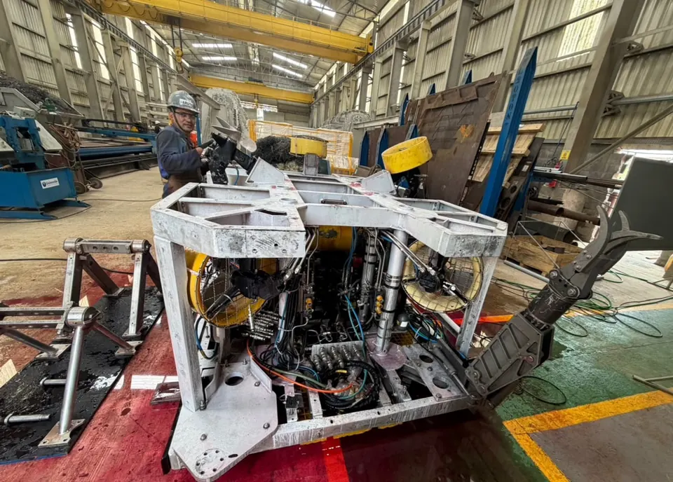 ROV with manipulator arm under maintenance at the Usinando workshop